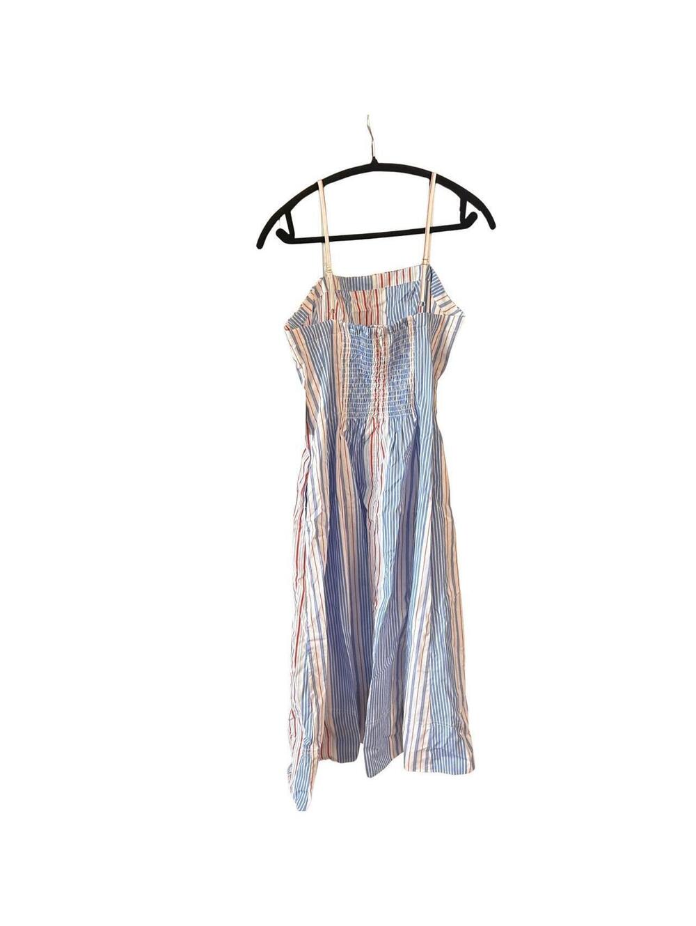 Free Assembly Dress - Picture 2 of 4